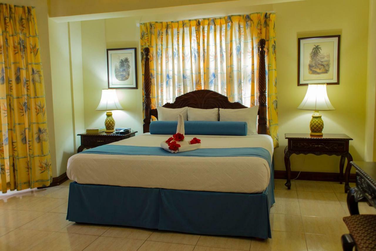 מונטגו ביי Seagarden Beach Resort מראה חיצוני תמונה